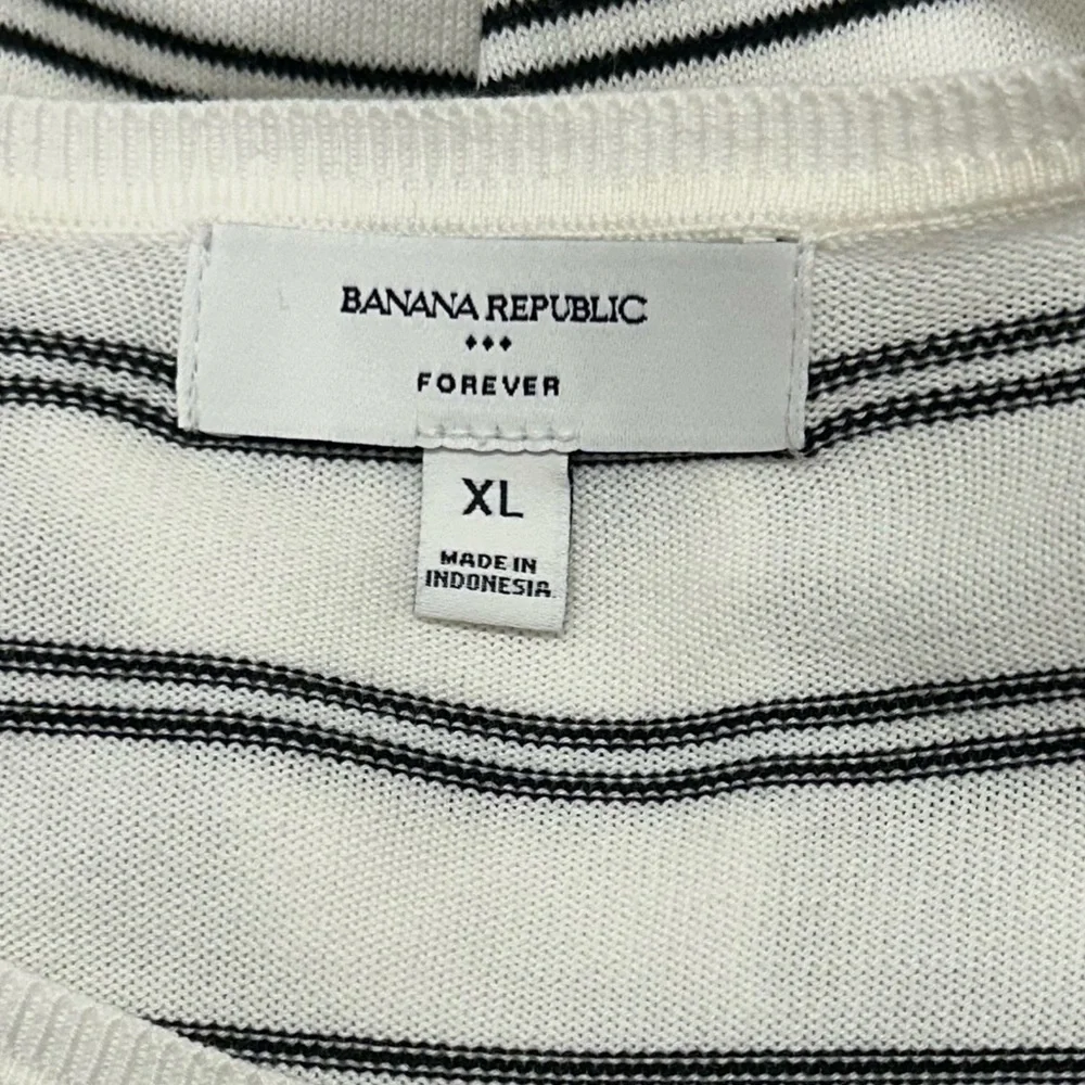 Banana Republic Forever Sweater Striped Size XL Cream Black Women Crew Neck Top - Picture 5 of 5